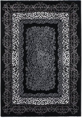 AREA RUG - 030 - 5'3" X 7'6"
