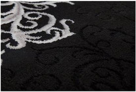 AREA RUG - 040 - 2'6