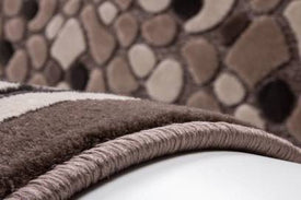 AREA RUG - 046 - 4' X 5'6