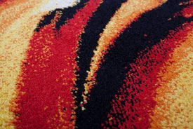 AREA RUG - 076 - 4' X 5'6