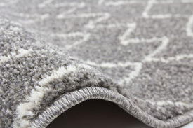 AREA RUG - 133 - 5'3