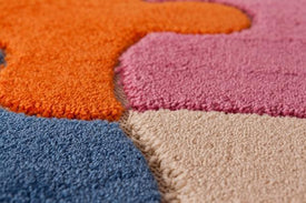 AREA RUG - 195 - 4'4