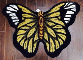 AREA RUG - 217 - 50 X 90 CM