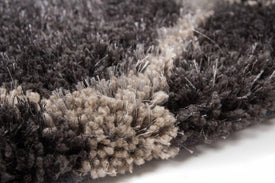 AREA RUG - 230 - 5'3