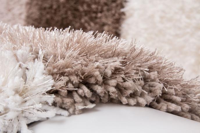 FurnitureMattressDirect- AREA RUG - 245 - 66x95-2