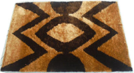 AREA RUG - 267 - 4' X 6'