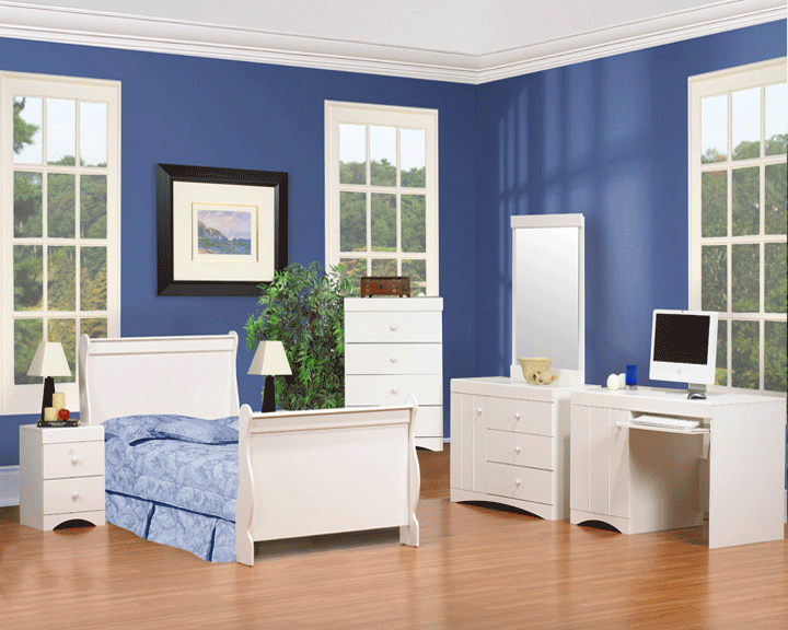 Sleighbed in White-Twin