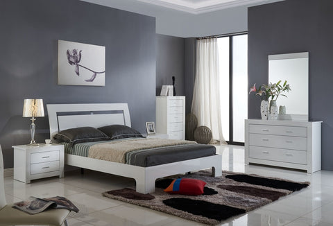Image of Roxy 8 Pc Platform Bedroom Set in White
